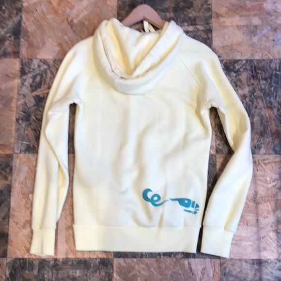 COPY - Nikita brand pullover hoodie. - Picture 4 of 4